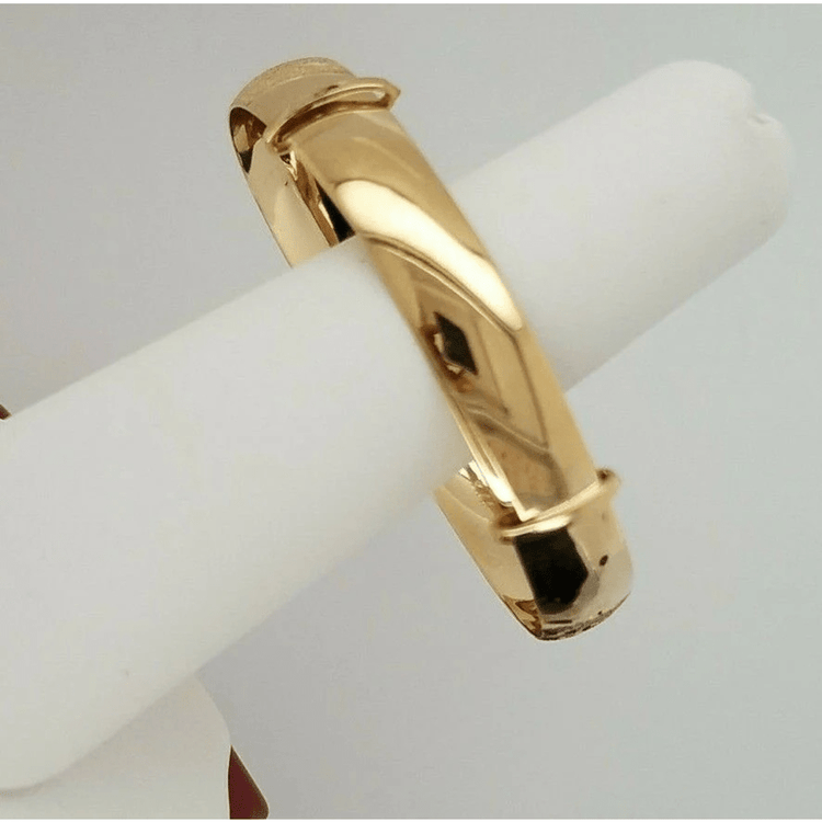 14K Yellow Gold Baby Bangle Bracelet Adjustable Size 4" to 5.5" 4.4 Grams For Kids/Babies